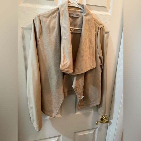 Like New Suede Beige Jacket - Picture 1 of 4